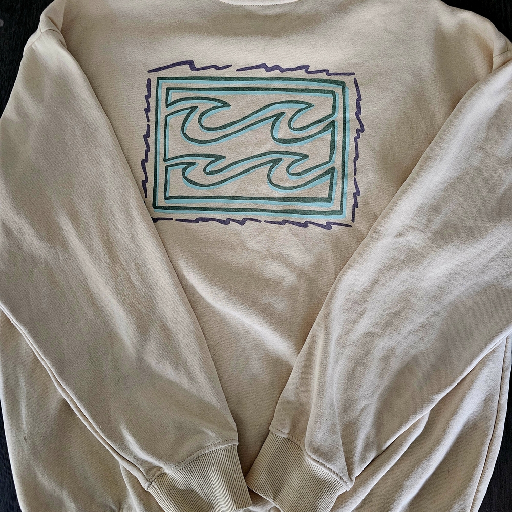 Billabong Cream Pullover with Teal & Purple Wave Graphic